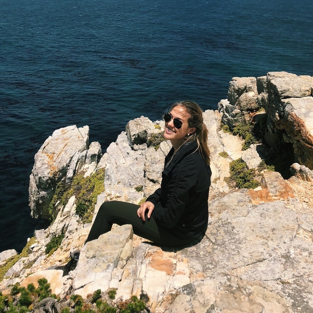 Meet your Posher, Danielle